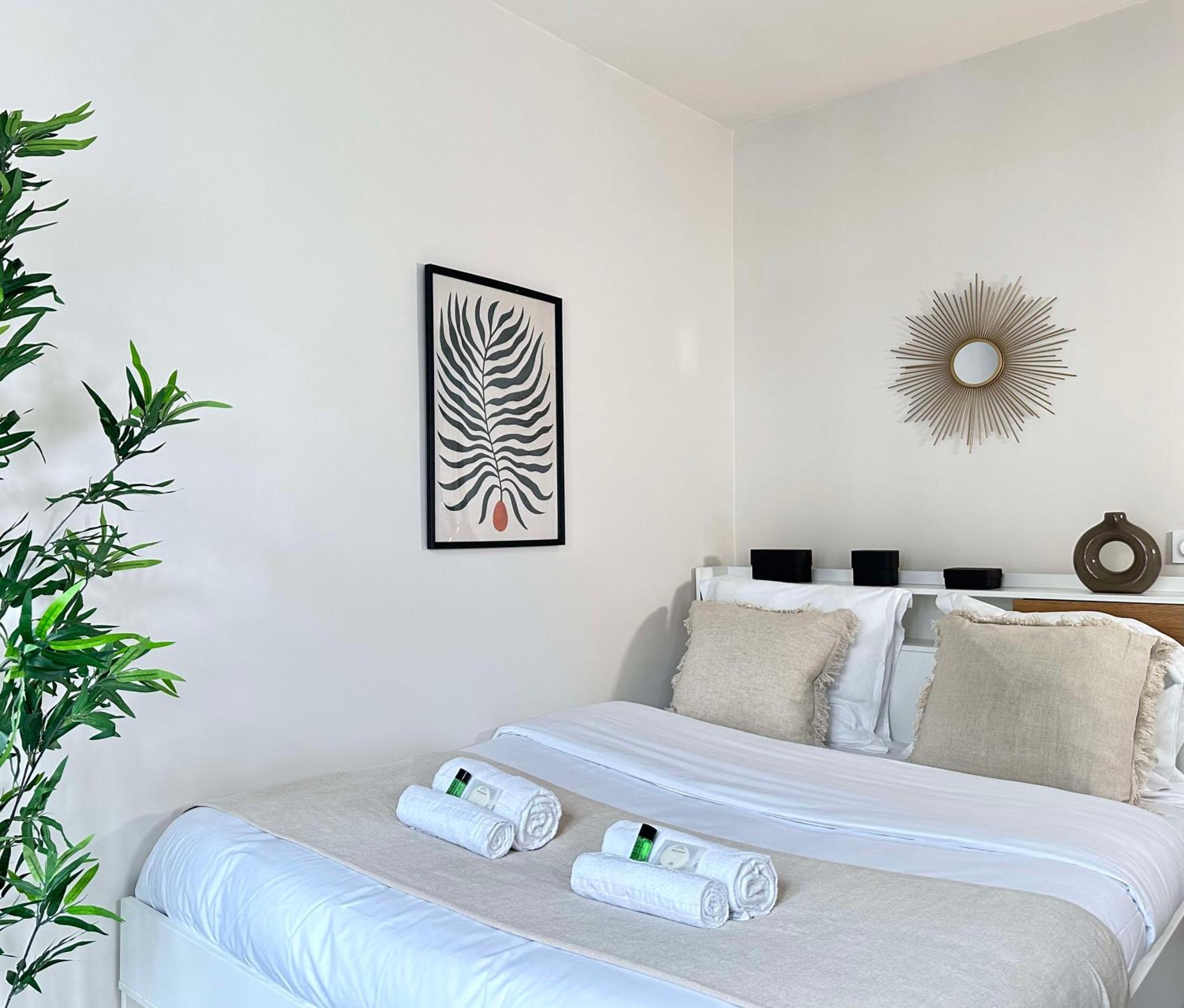 דירות פריז Welcoming & Cosy Flat Near Republique מראה חיצוני תמונה